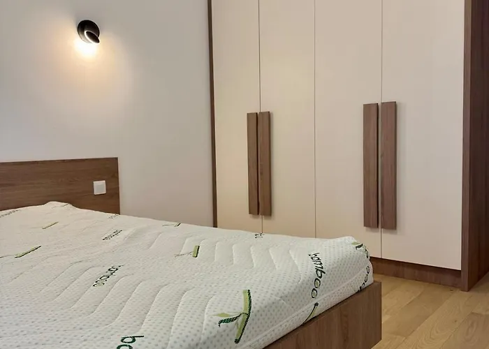 North Parking Place New Apartment Bucharest